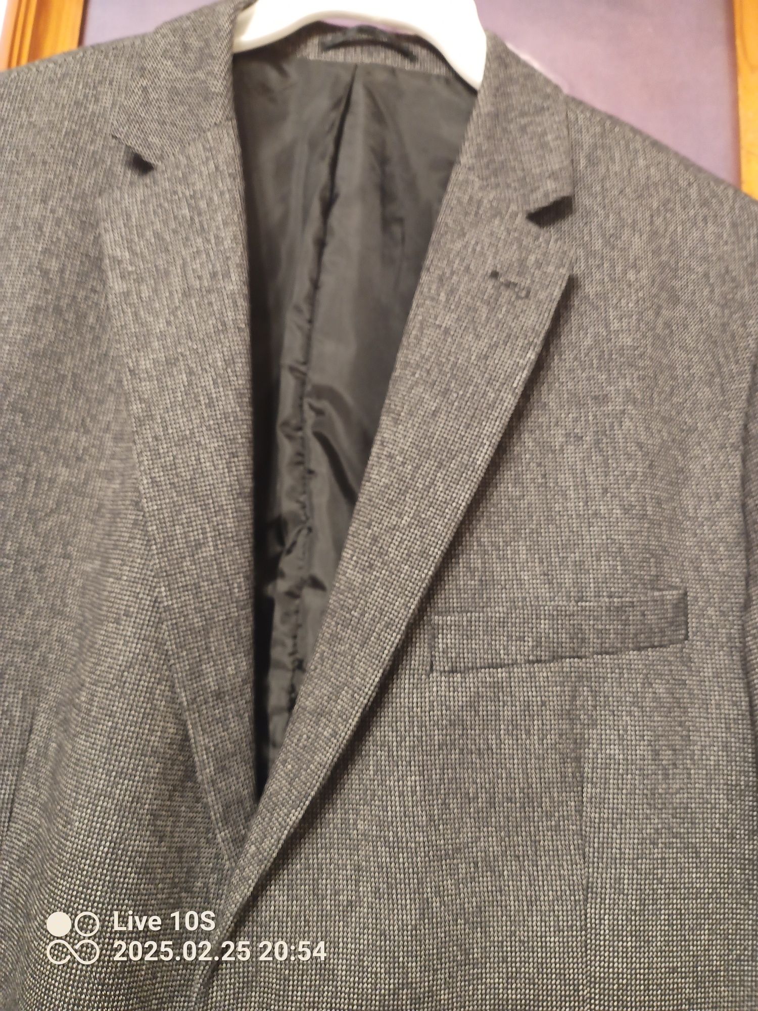 Elegancka marynarka męska.