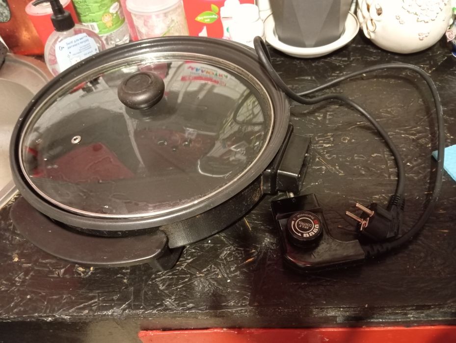 Продам електросковорідку