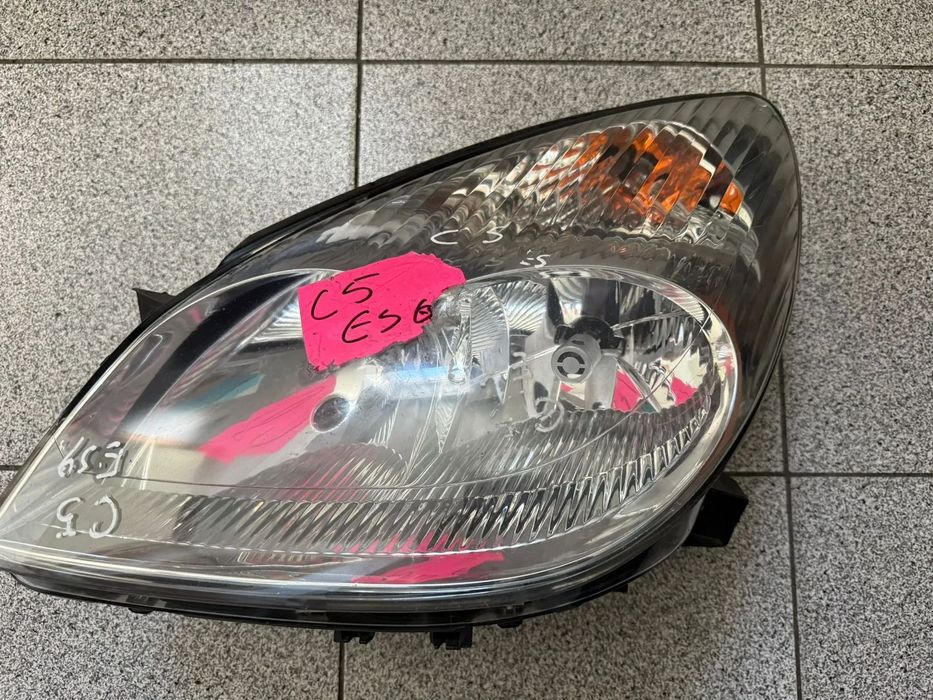 Farol citroen c5 esquerdo