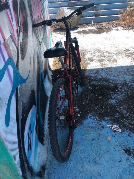 Bicicleta aro 26 em otimo estado
