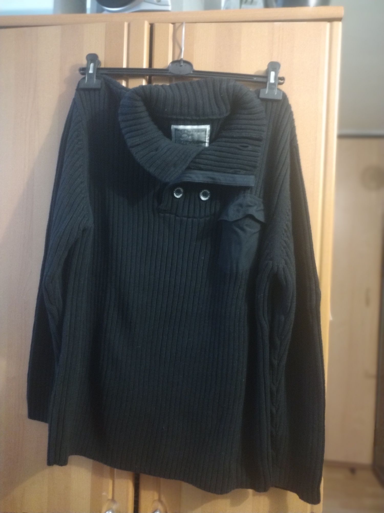 Sweter męski rozmiar L/XL