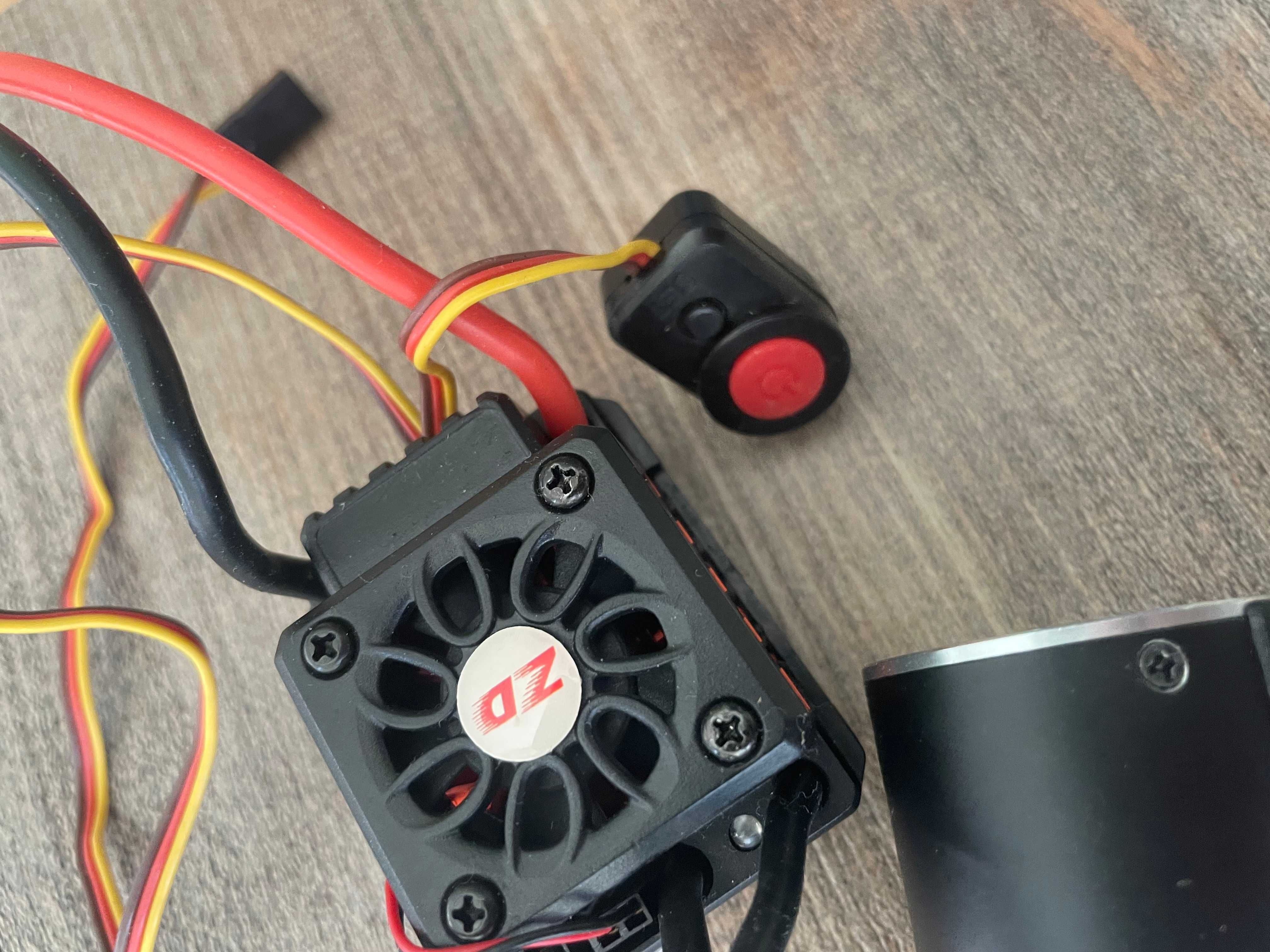 Combo RC com motor brushless e variador de 80A NOVO