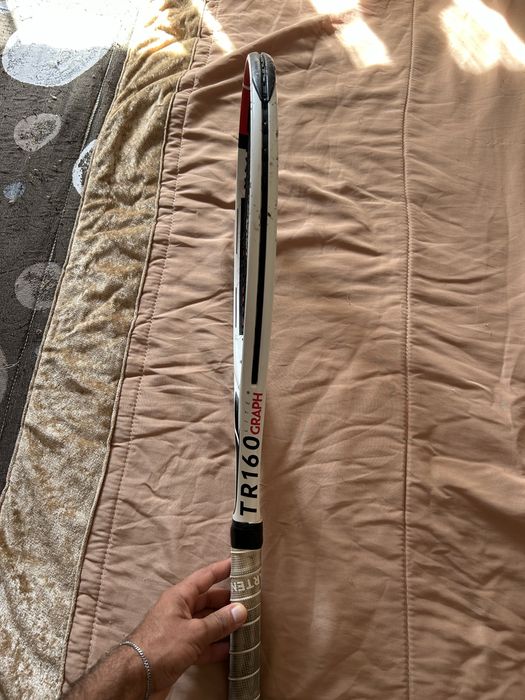 Raquete Artengo em bom estado