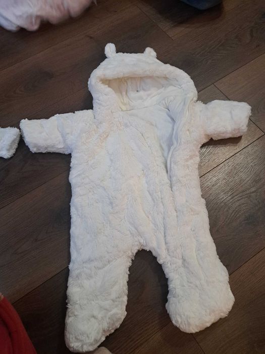 Kombinezon niemowlęcy 1 miesiac