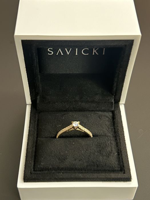 Pierścionek zaręczynowy Savicki share your love z certyfikatem Diament