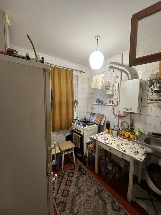 Продаж 2 кімнатної квартири на Львівський.