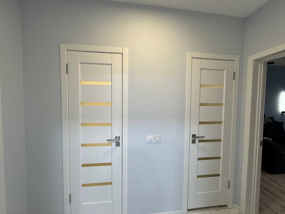 Продам 4ком.квартиру. Каменское. Левобережный 10 район.  4этаж. ОСББ.