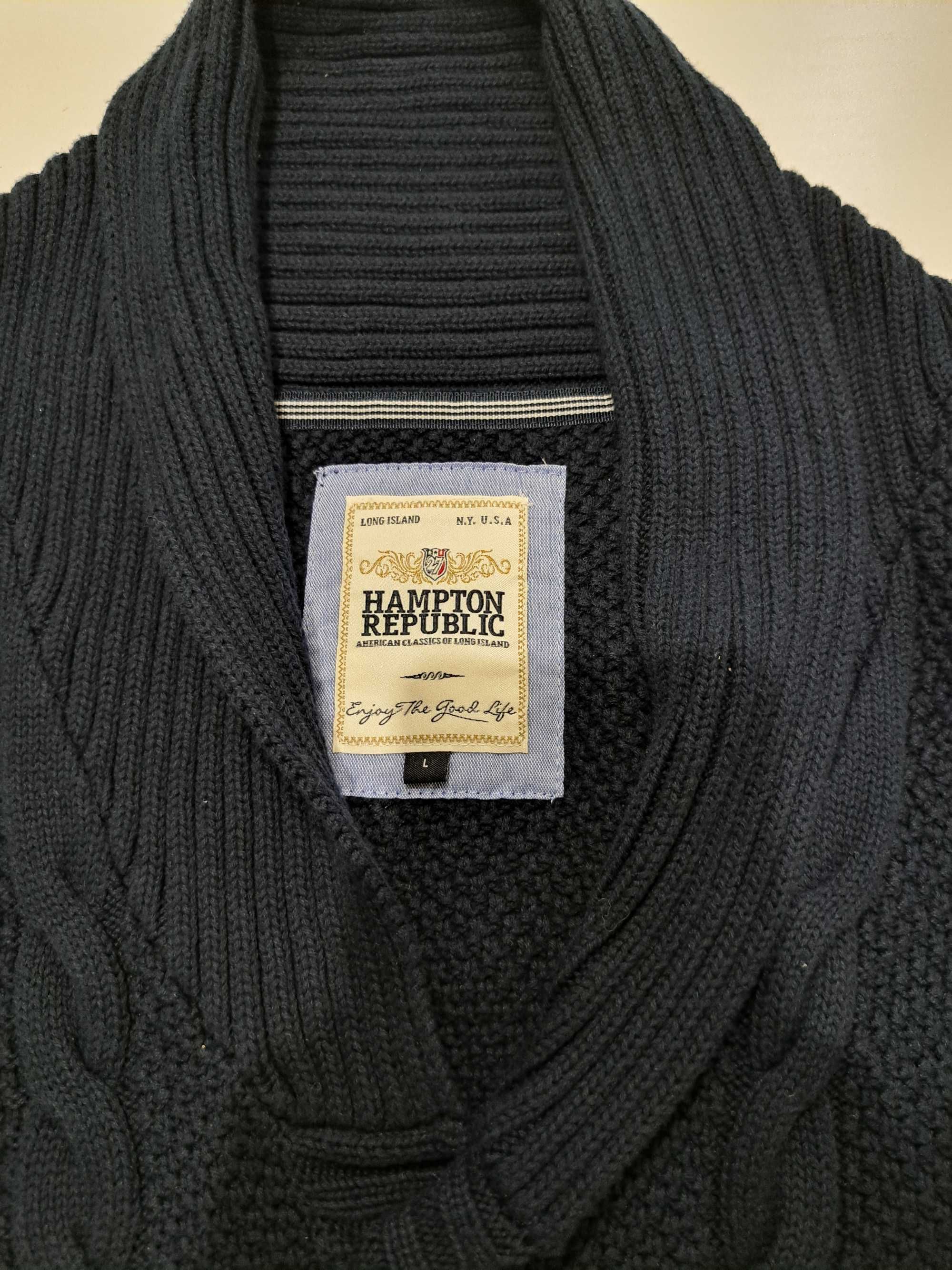 Sweter męski rozpinany firmy Hampton.
