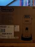 Nowy ekspres do kawy DeLonghi EC685.M
