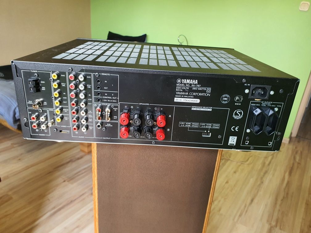 Wzmacniacz z Radiem Yamaha RX-797
