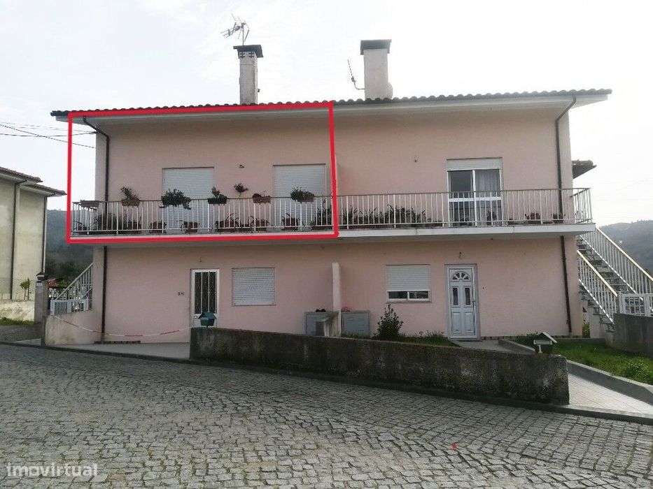 Apartamento T1 - Crespos