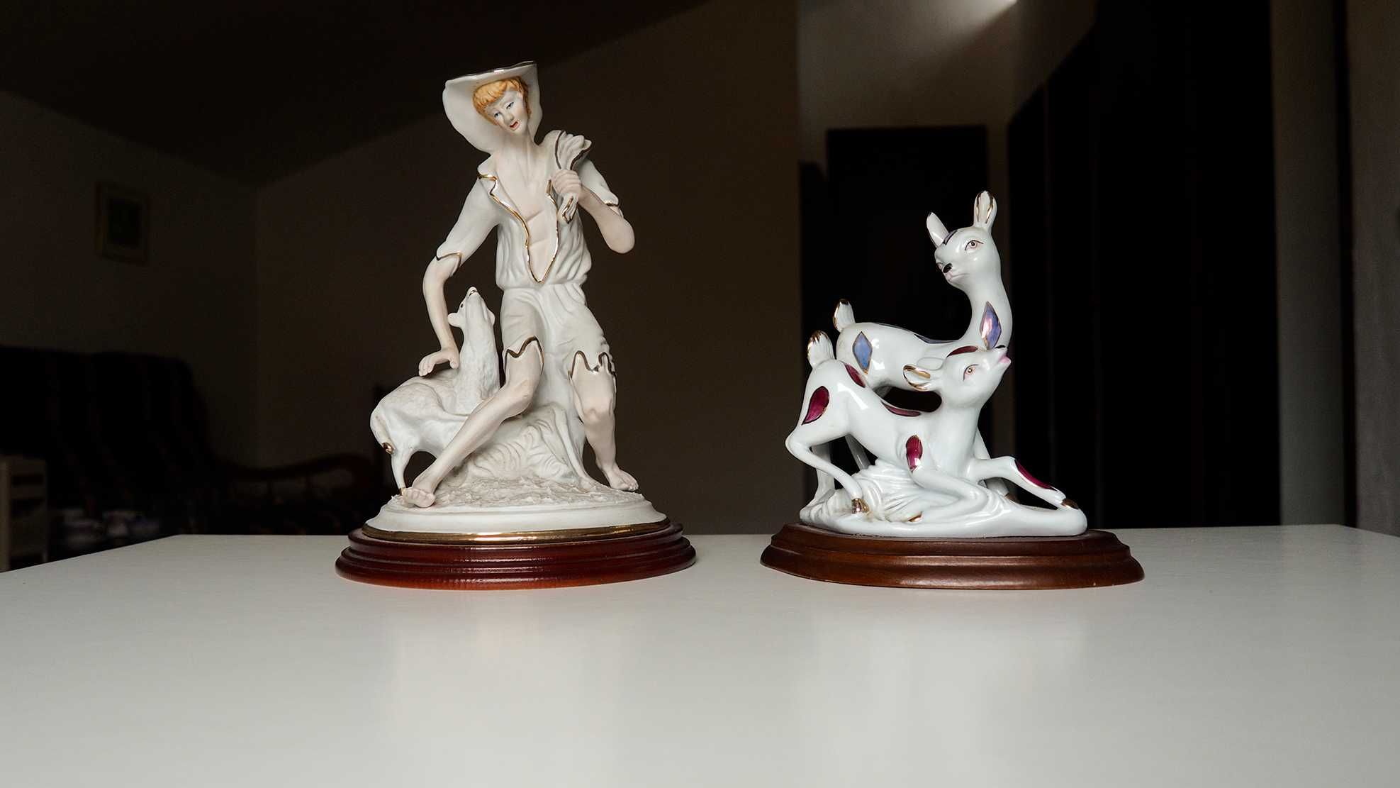 Estatuetas em porcelana decorativas