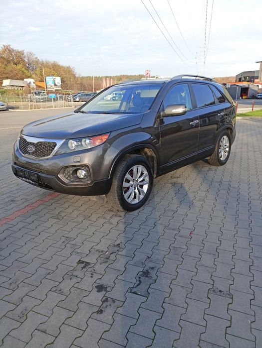Kia Sorento Klimatyzacja, Tempomat, czujniki deszczu, warto