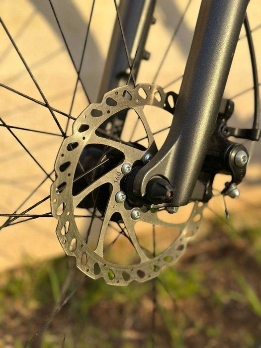 Btwin Riverside 570 28"