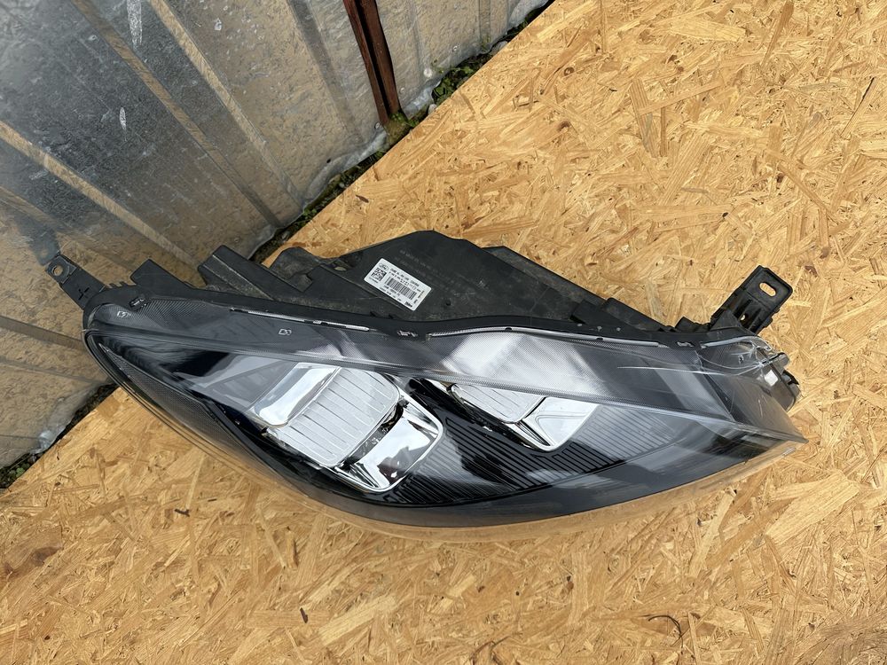 Lampa Kuga MK3 Full Led lewa prawa