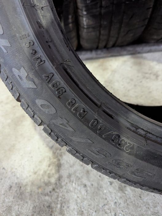 Гума Резина Pirelli Sottozrero 255/40/18 98V ЦІНА КОМПЛЕКТ 2500 ГРН