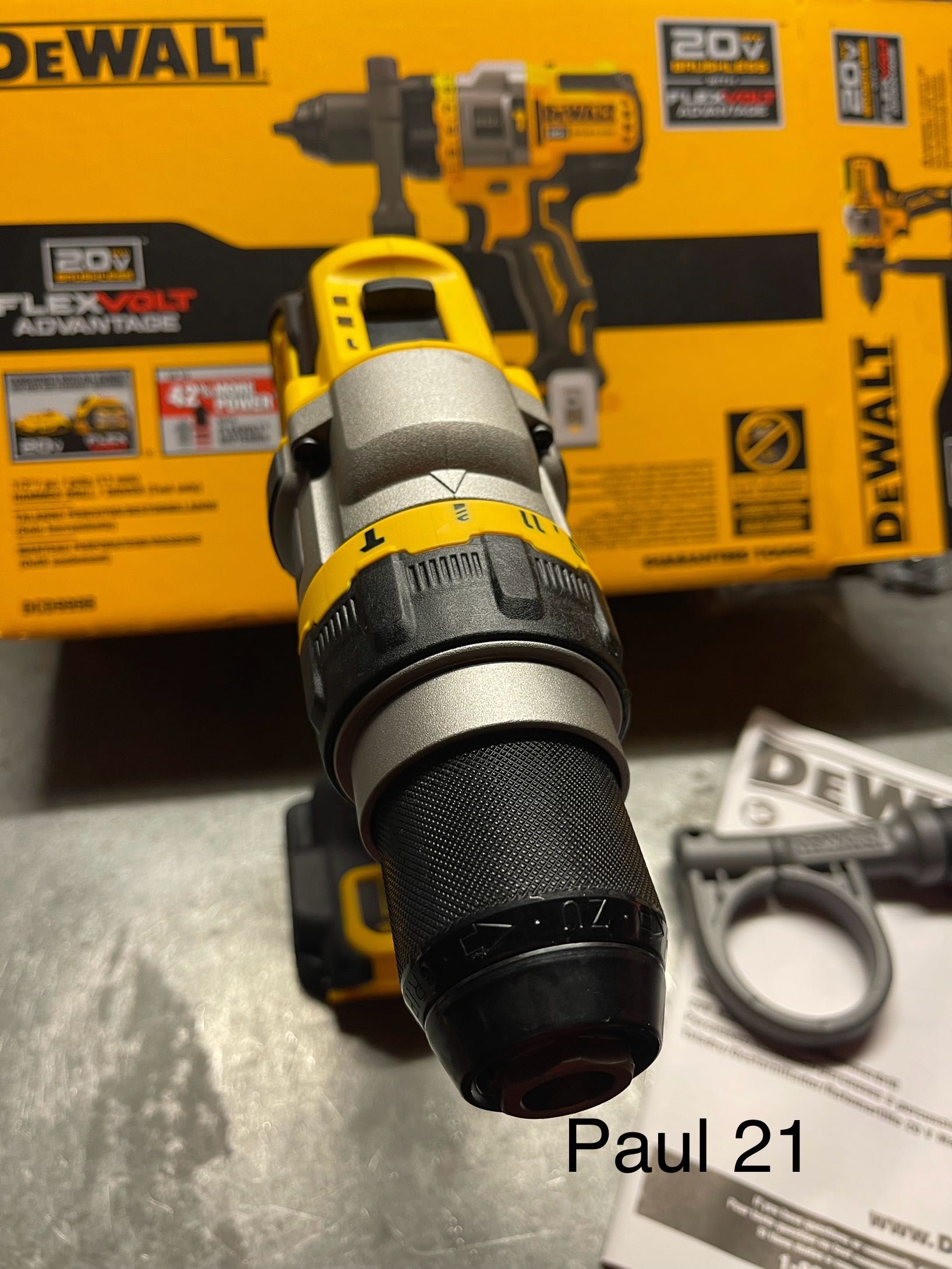 Dewalt.  Berbequim