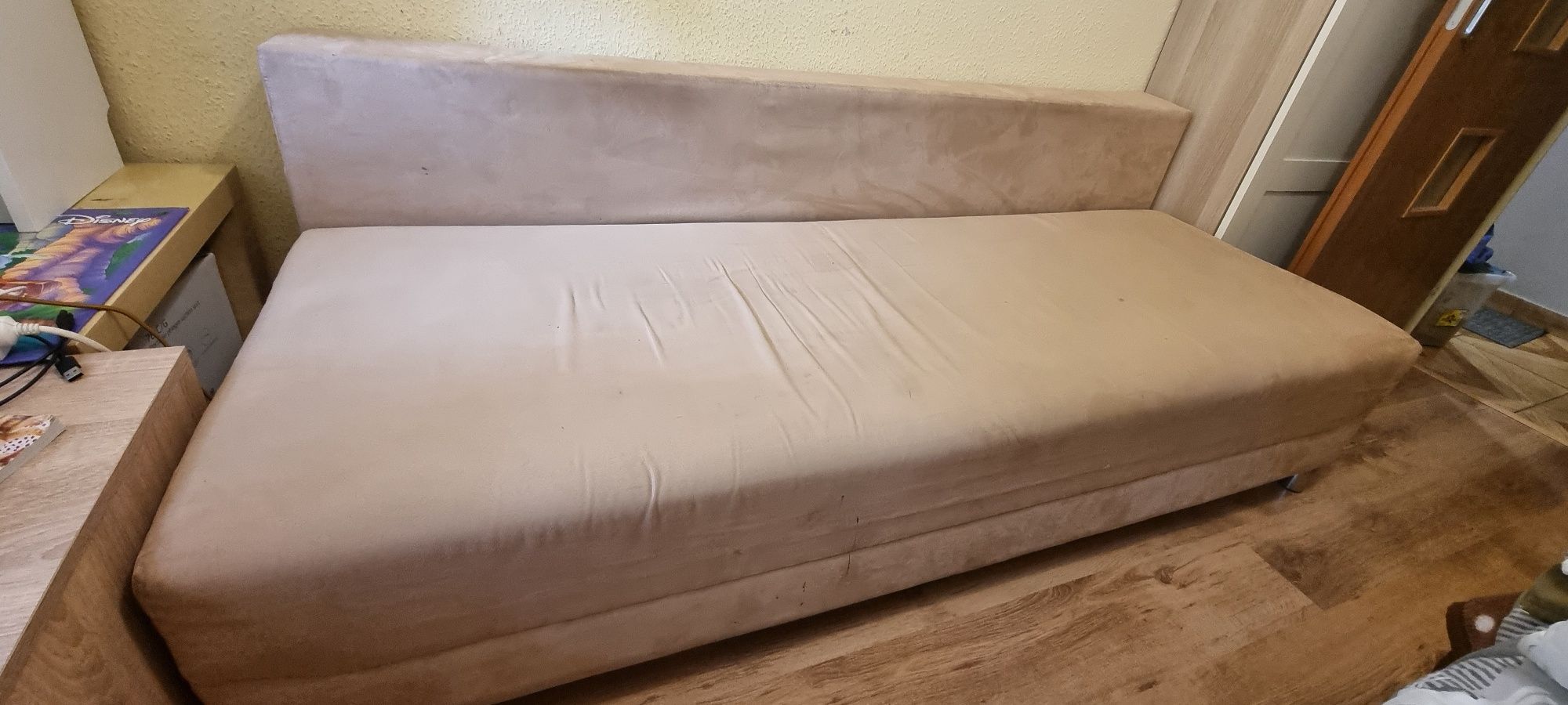 Oddam . Sofa z funkcją spania