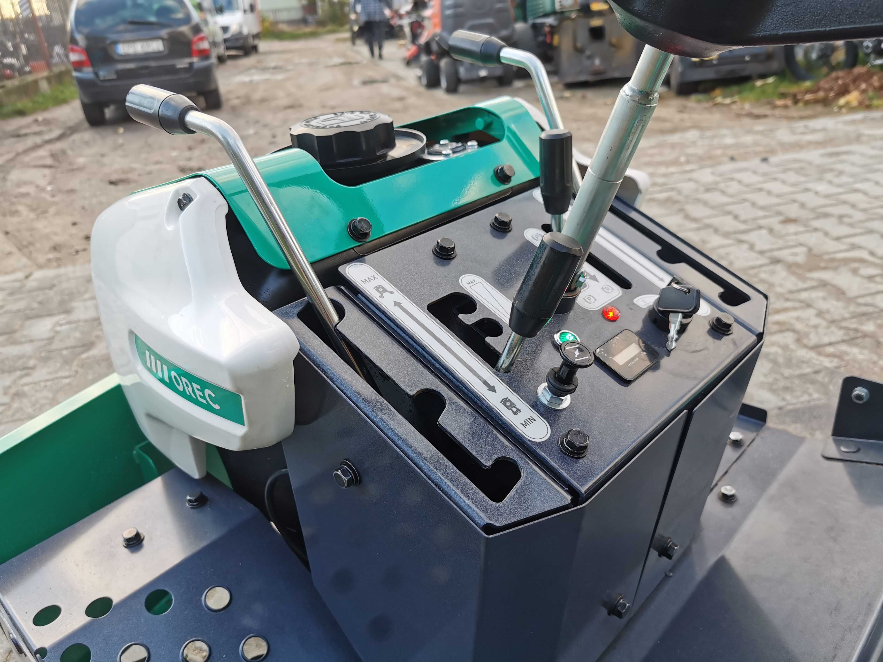 Karczownica OREC RM60W Tunele truskawki, maliny, borówki, plantacja
