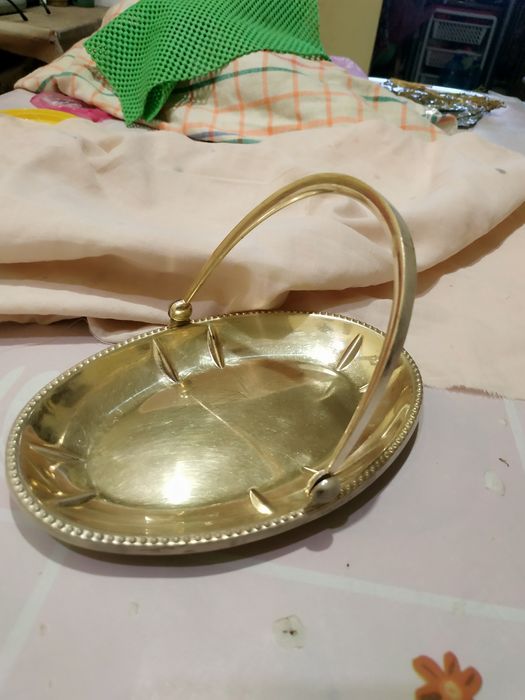 Вазочки антикварные.Индия эмаль, сахарница  и  конфетница