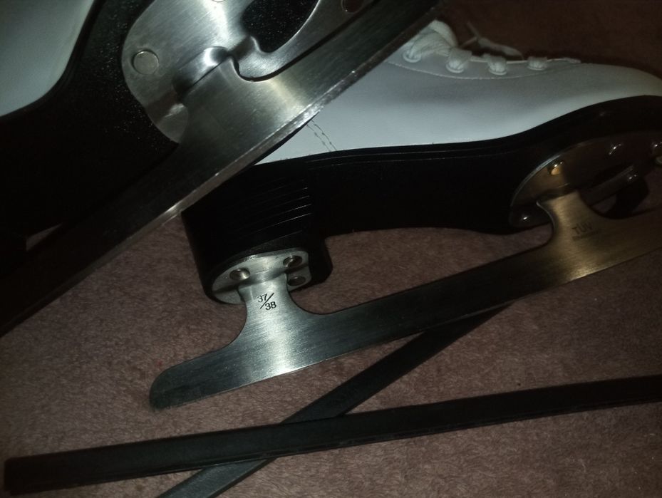 Ковзани білi Sprinter