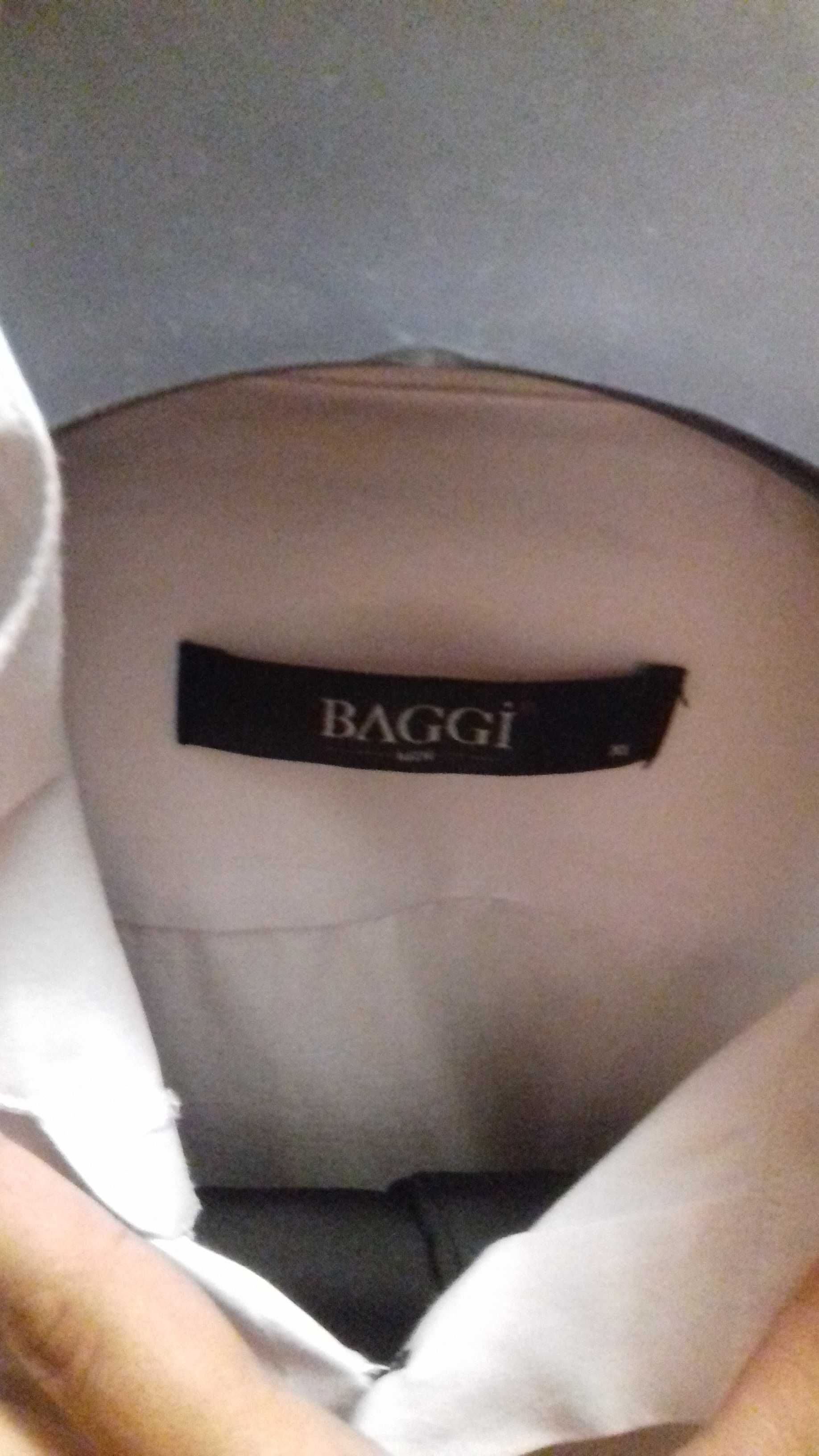 Продам весільний чоловічий костюм Baggi