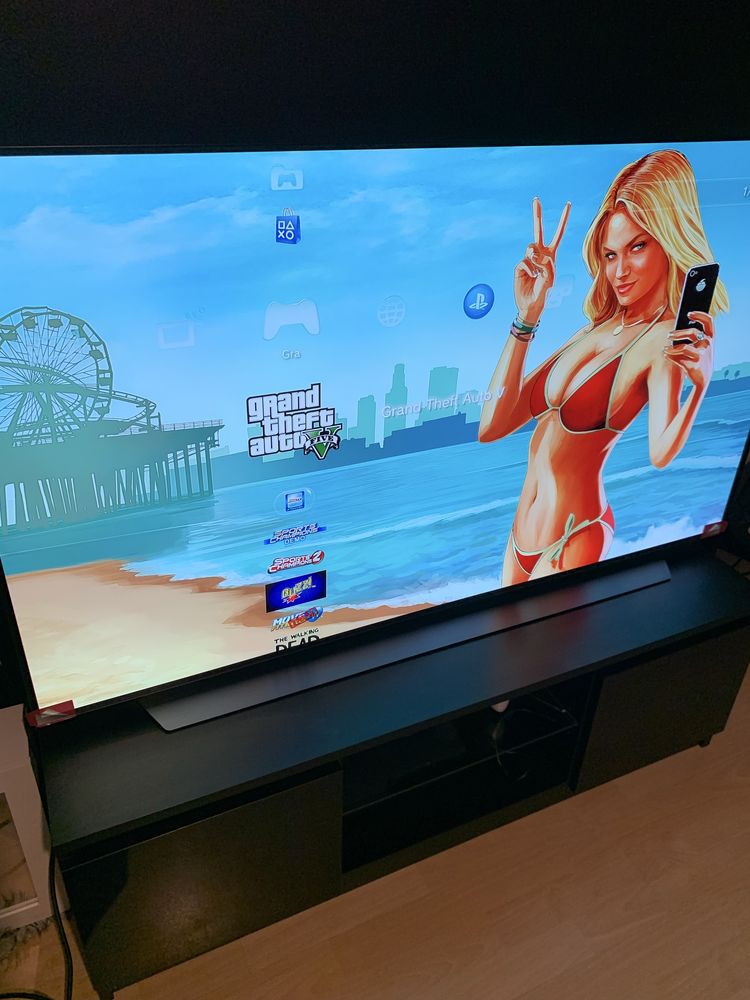 Playstation 3 pad plus gra gra v