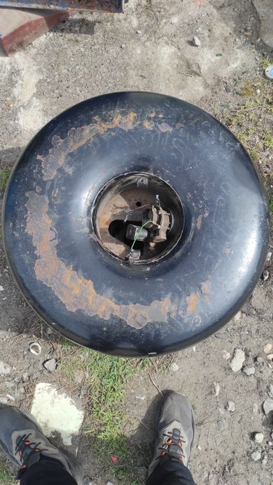 Продам газовый баллон автомобильный
