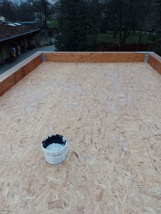 Dach dekarz hydroizolacja Membrana PCV TPO, papa termozgrzewalna