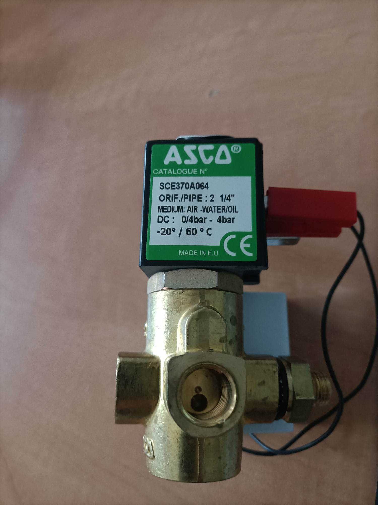 Zawór / elektrozawór trójdrożny ASCO SCE370A - woda, powietrze, olej