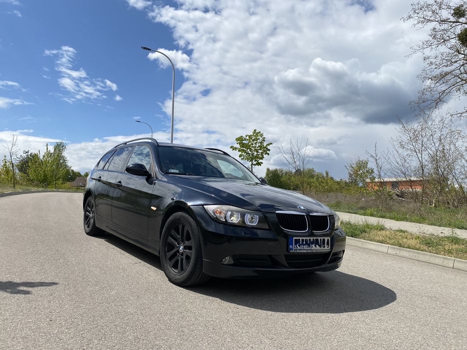 BMW E91 320d czarne