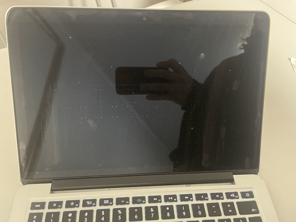 Продам Macbook Pro 13 2013 8/256