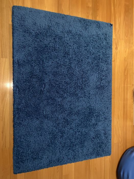 Vendo carpete pelo alto azul 1.60x2.30