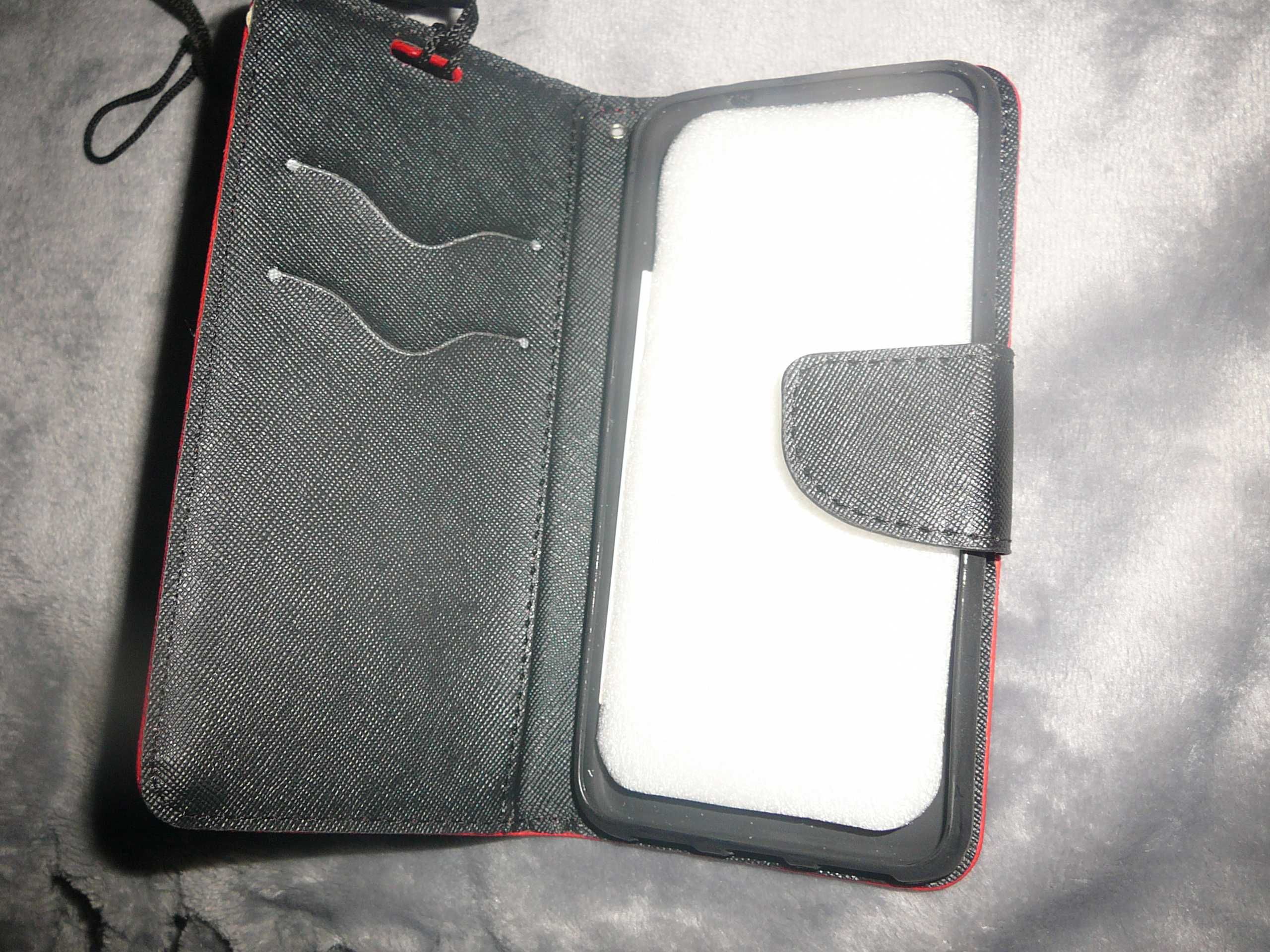 Etui  klapka na smartfon   HUAWEI  Nowy