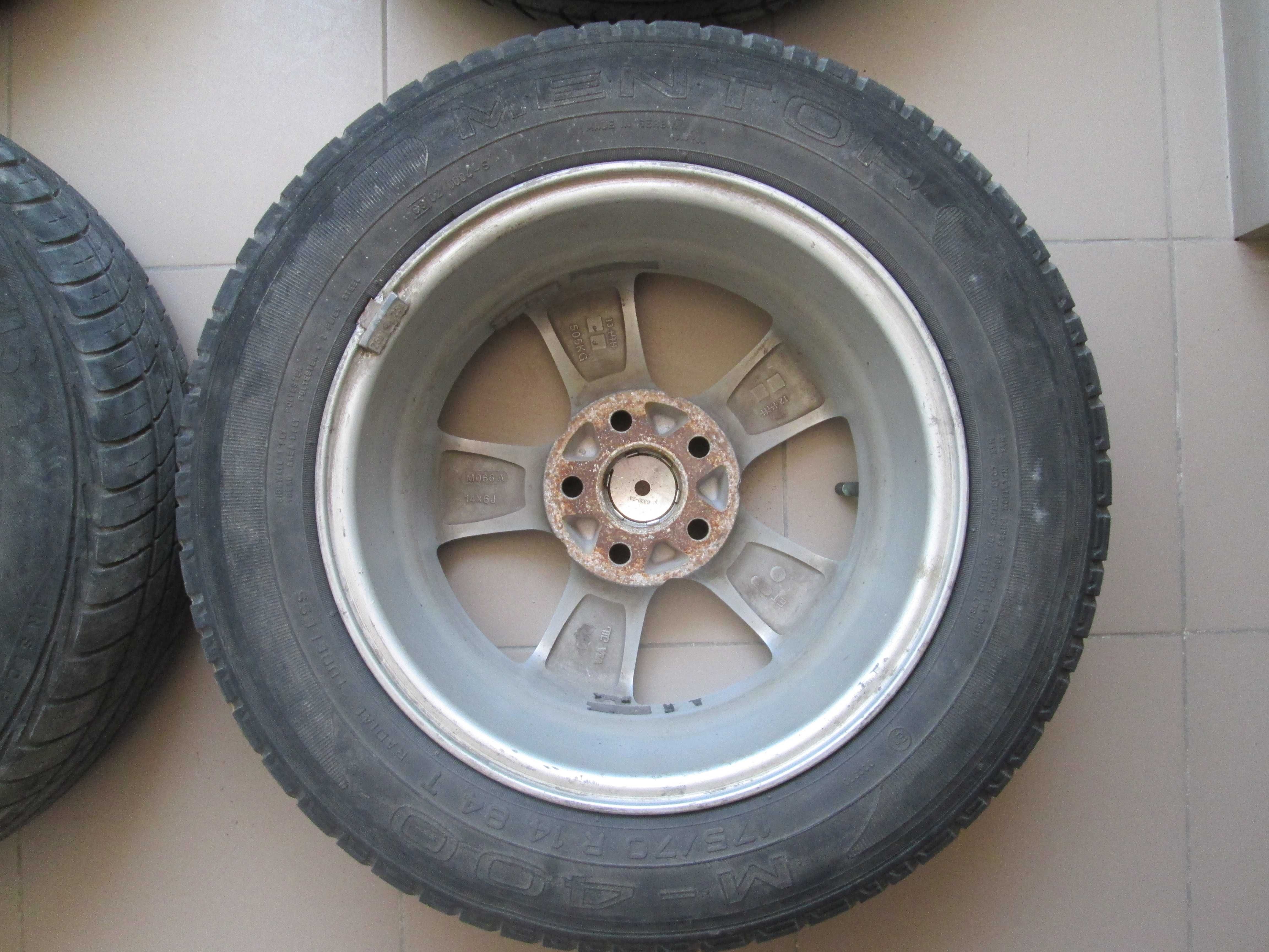 Диски (D14x6J, 5x100, ET38, DIA 57.1) Шини літо 175/70 R14 (84T). Б/вж