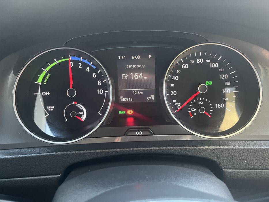 Продам авто  e-golf