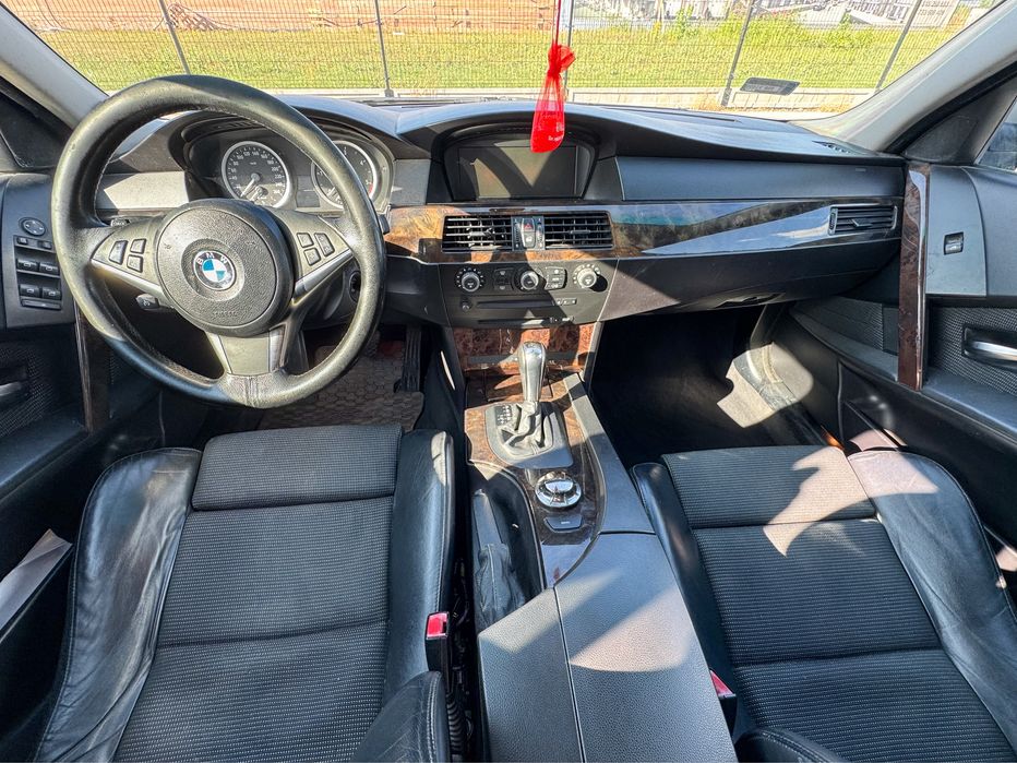 BMW E61 530d 3.0d 218km e60 automat