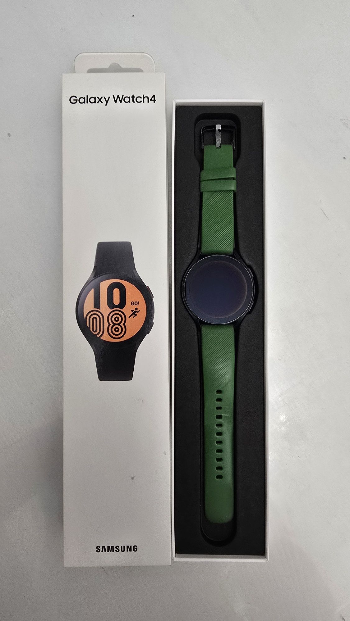 Смарт годинник Samsung galaxy watch 4!