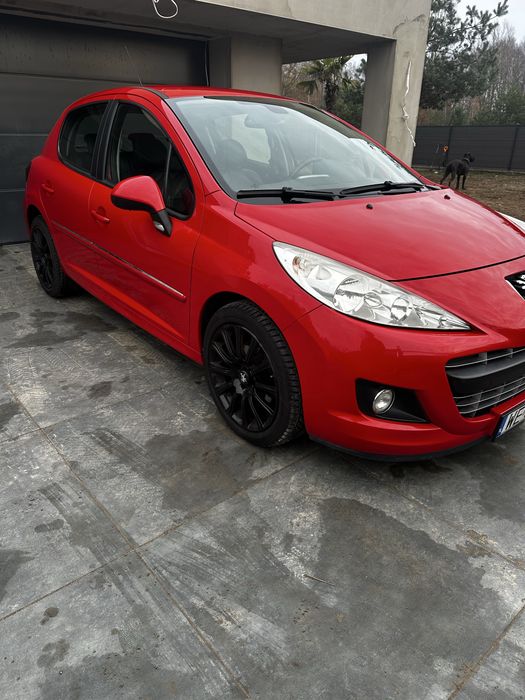 Peugeot 207 1.6 Turbo Skóra,PDC,Bluetooth ok Wawy