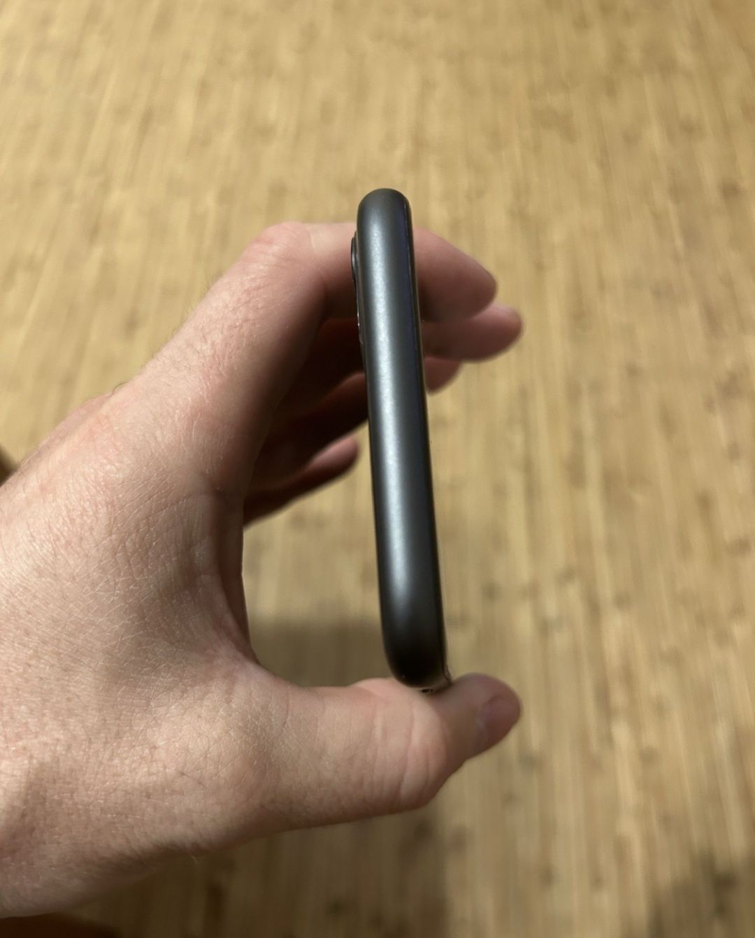 IPhone 11 64  Gb Neverlock, 87 акб