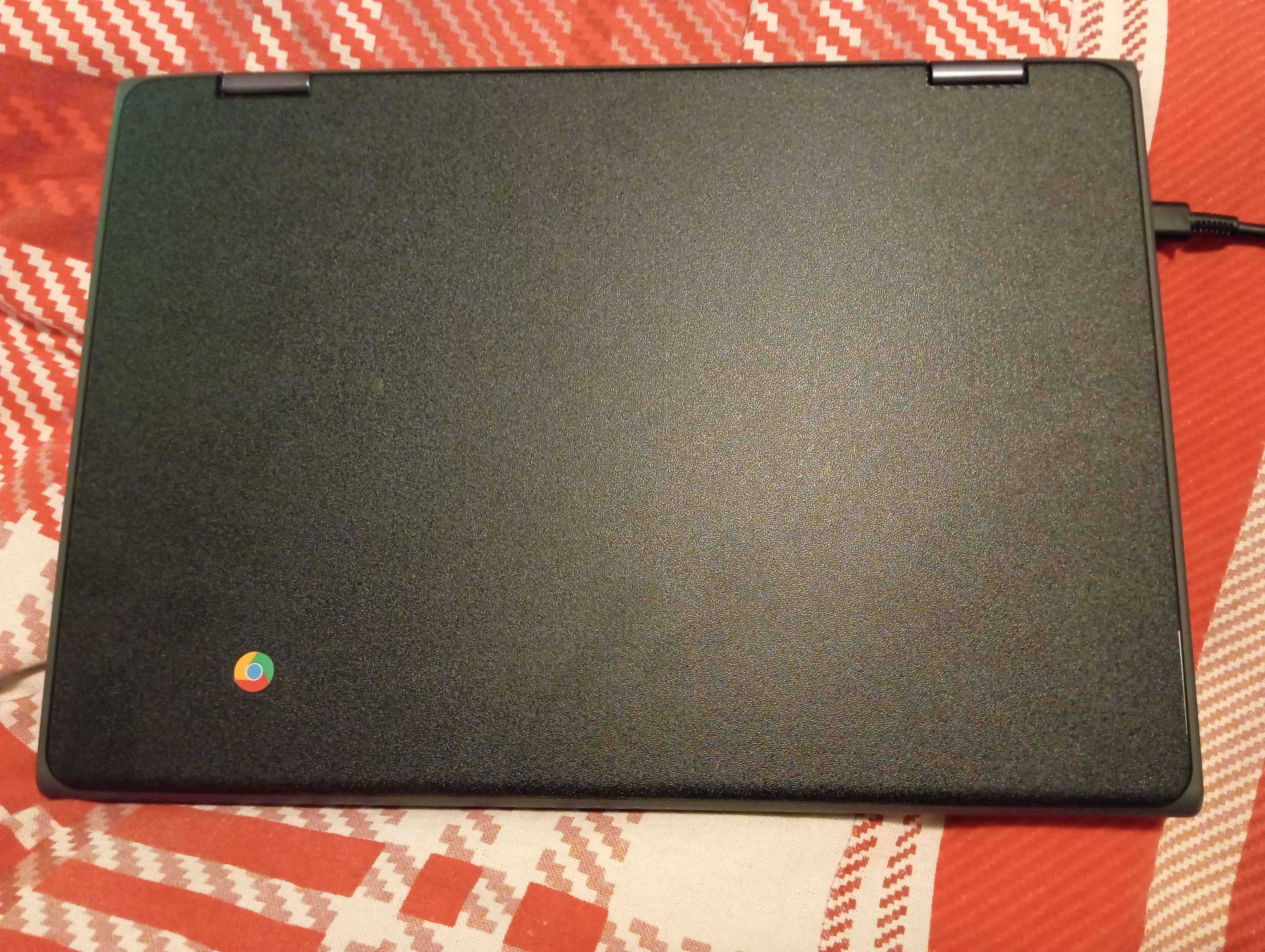 Chromebook Laptop Lenovo 300E 2nd Gen AMD