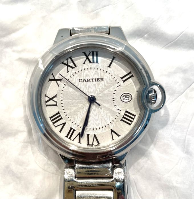 Relógio Cartier baloon em aço movimento quartzo novo