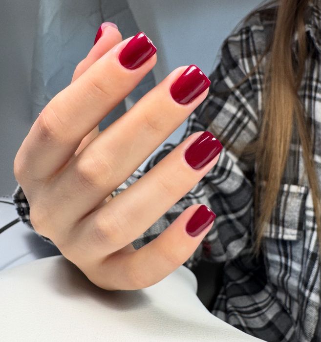 Манікюр, нарощування, педикюр Борщагівка (Квадрат). В кабінеті