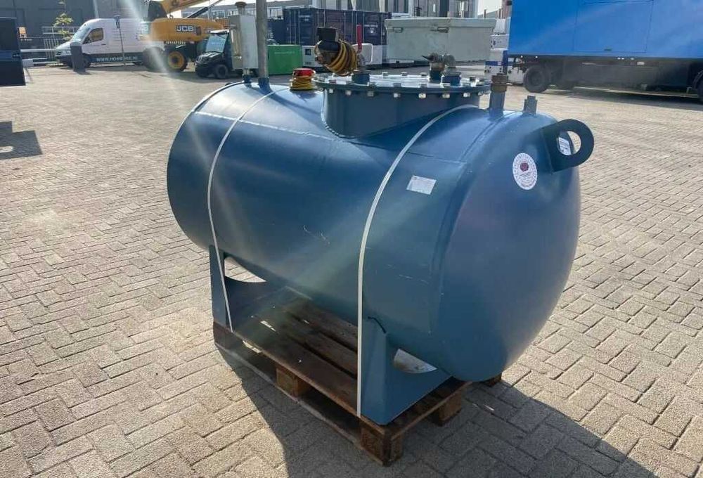 Резервуар для палива Kiwa De Blesse BV 1200 liter dubbelwandige