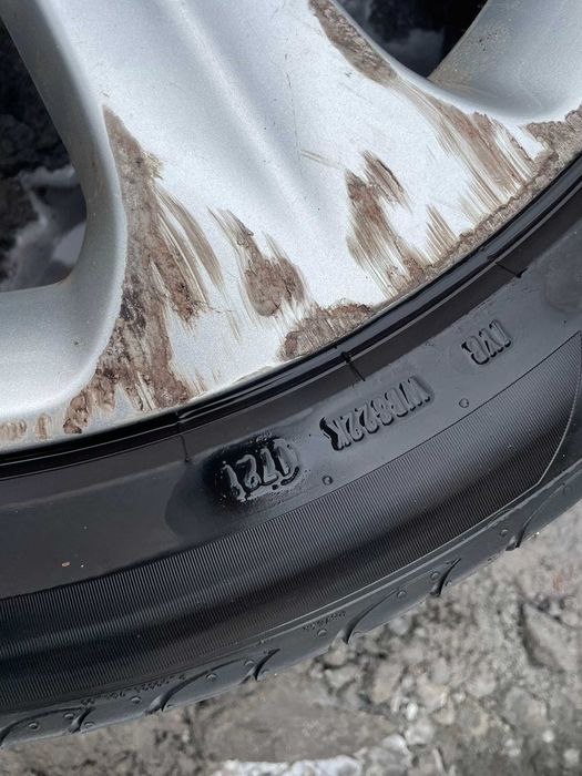 Peugeot Komplet felg alufelgi 4x108 et40.5 235/45 r18 lato 21r 16r