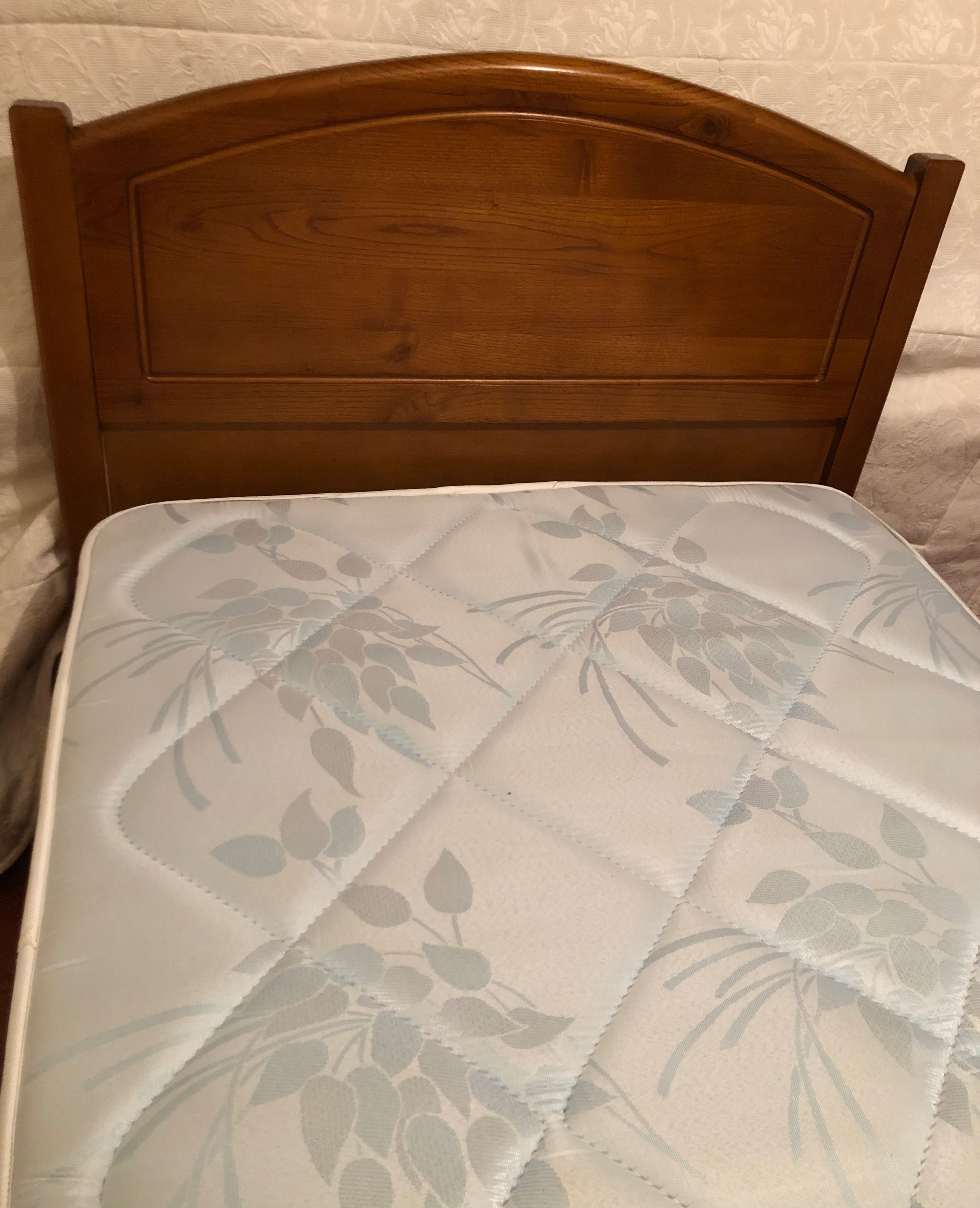 Cama de solteiro