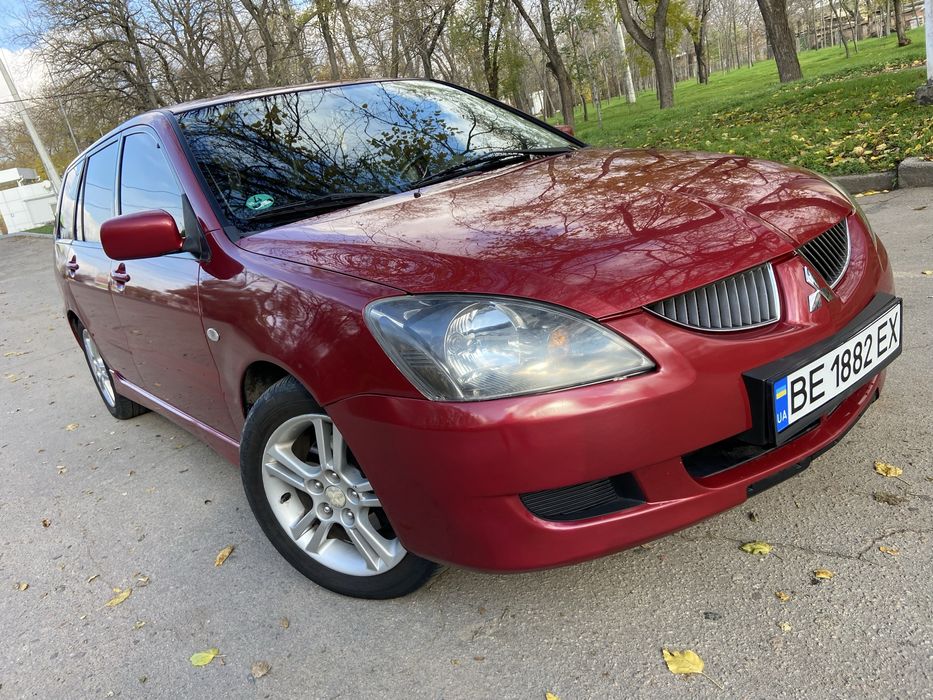 В продаже ланцер 9 универсал 3850$