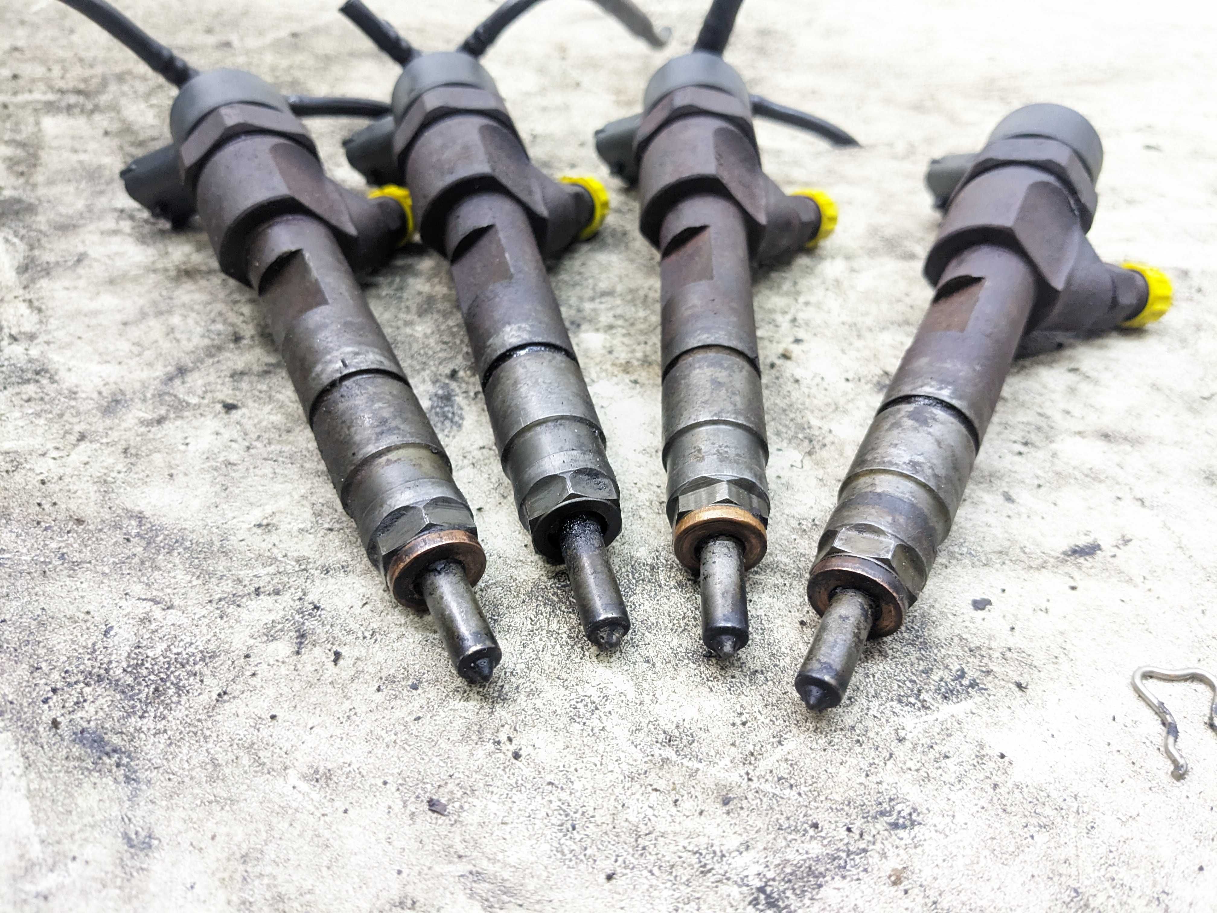 Renault 1.9 DCI Wtrysk Wtryskiwacz Wtryski Komplet