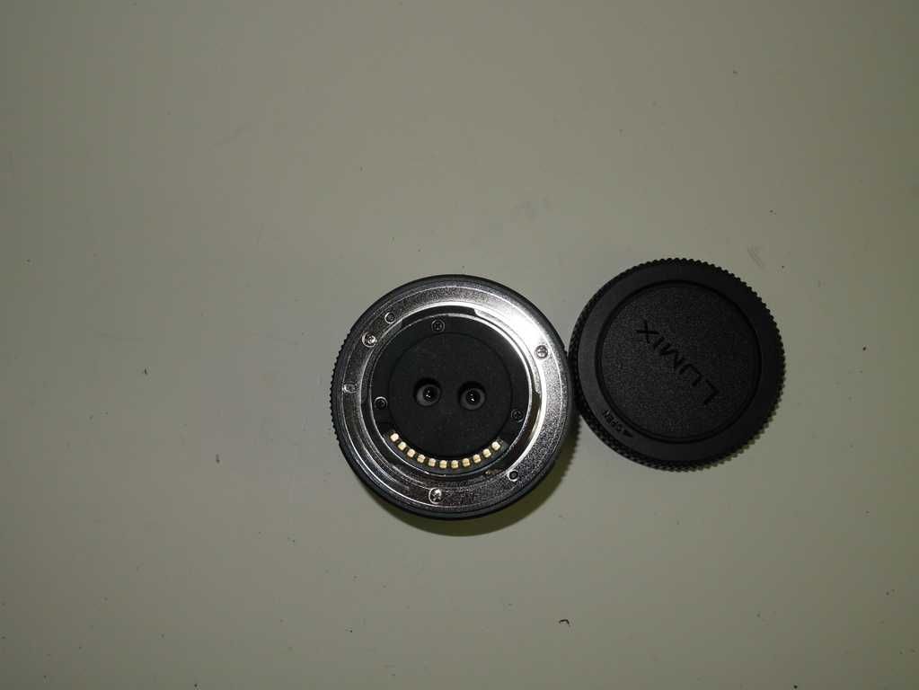 Obiektyw Panasonic 3D Lumix G 12.5/F12 H-FT012