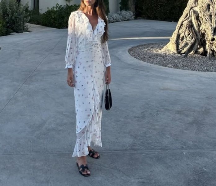 Biała sukienka rozmiar XS kwiaty Massimo dutti